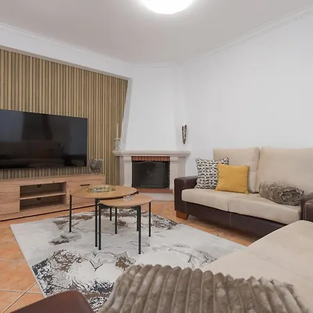 Holiday home Casa Camila Iii - Moradia T3 - *